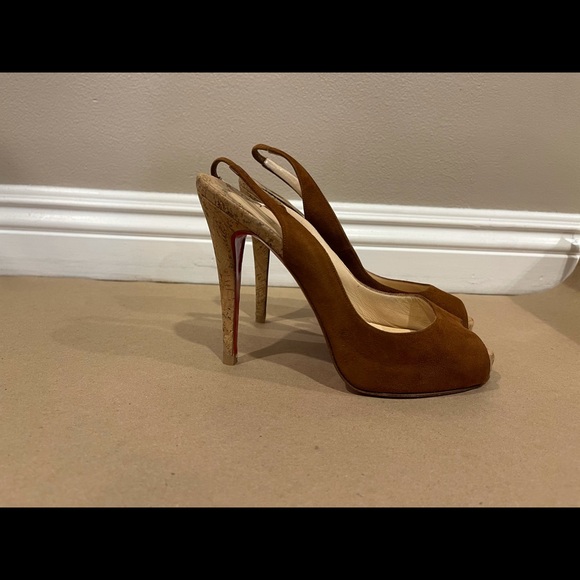 Christian Louboutin heels - Picture 2 of 5